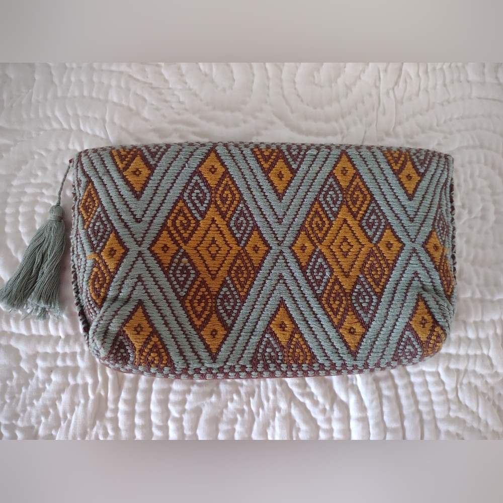 Hand Loomed Cosmetic Coin Bag *** Final Price *** - Picture 2 of 8